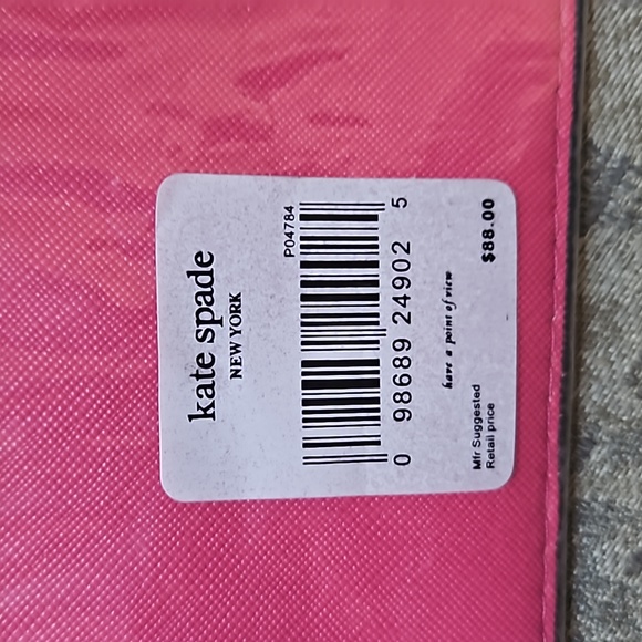 Gifted NIP Kate Spade Dark Pink Wristlet - Picture 3 of 10